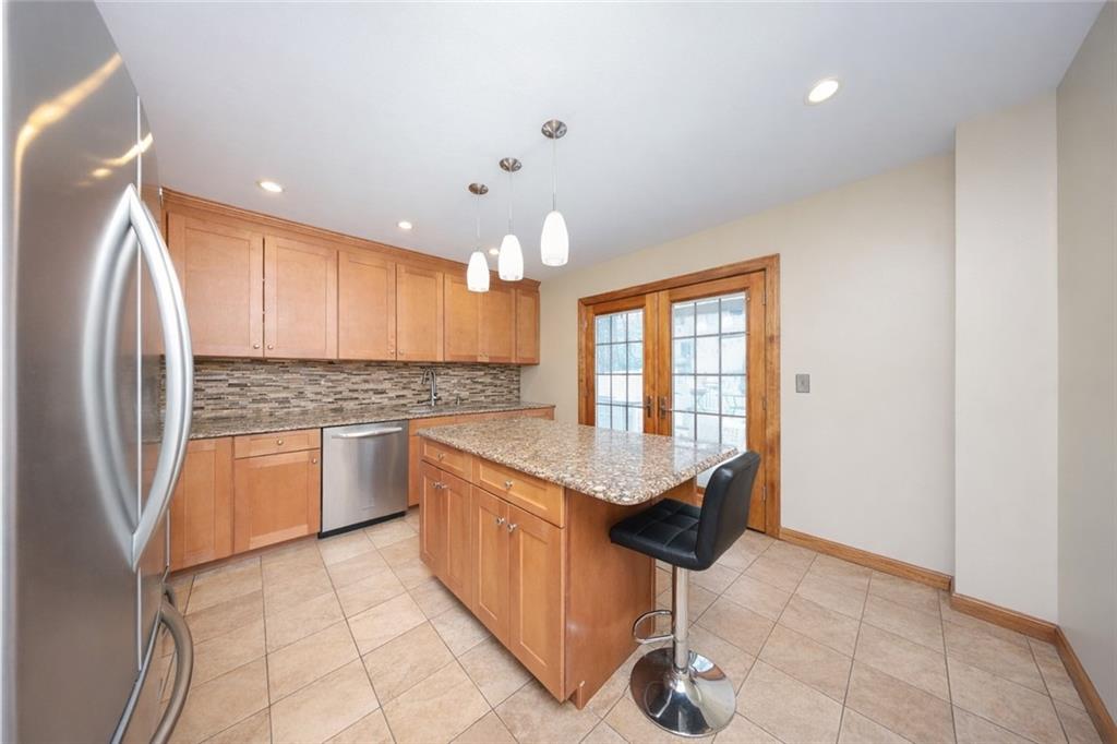 25 Amazon Court, Staten  Island, New York, 10304 image 7