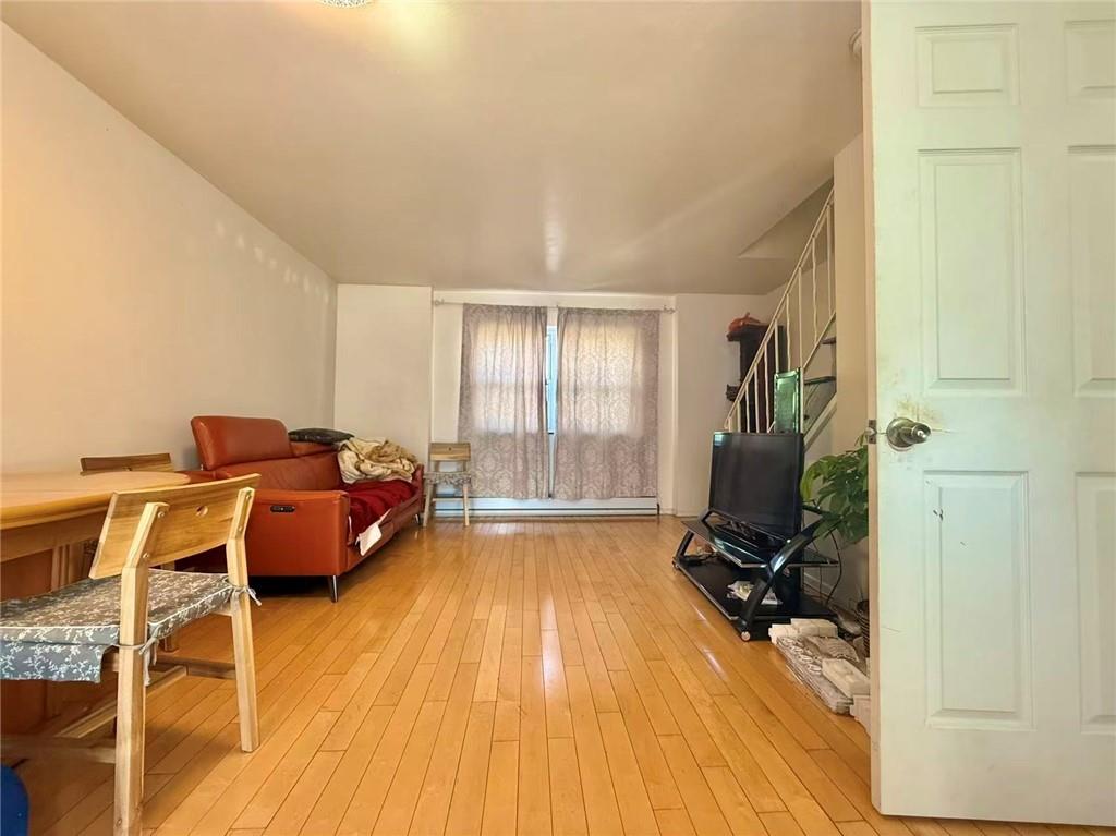 4 Cliff Court, Staten  Island, New York, 10305 image 6