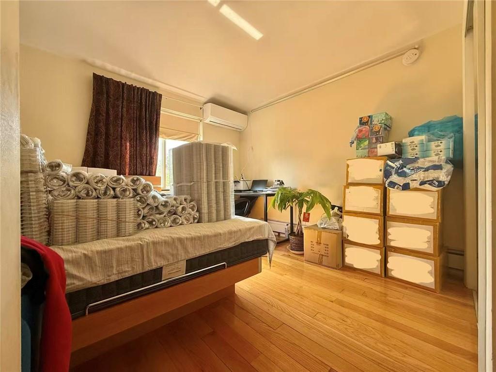 4 Cliff Court, Staten  Island, New York, 10305 image 8