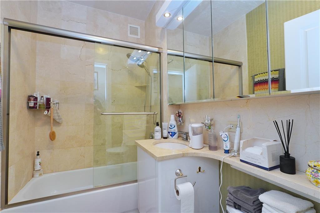 155 Oceana Drive 2C, Brooklyn, New York, 11235 image 15