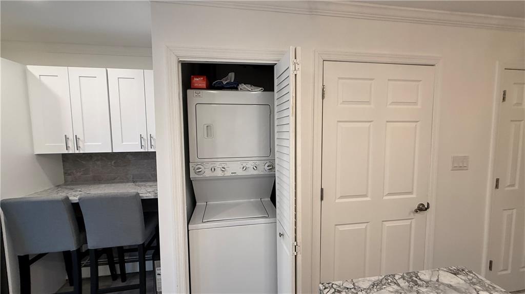 94 North Drive 1, Staten  Island, New York, 10305 image 8