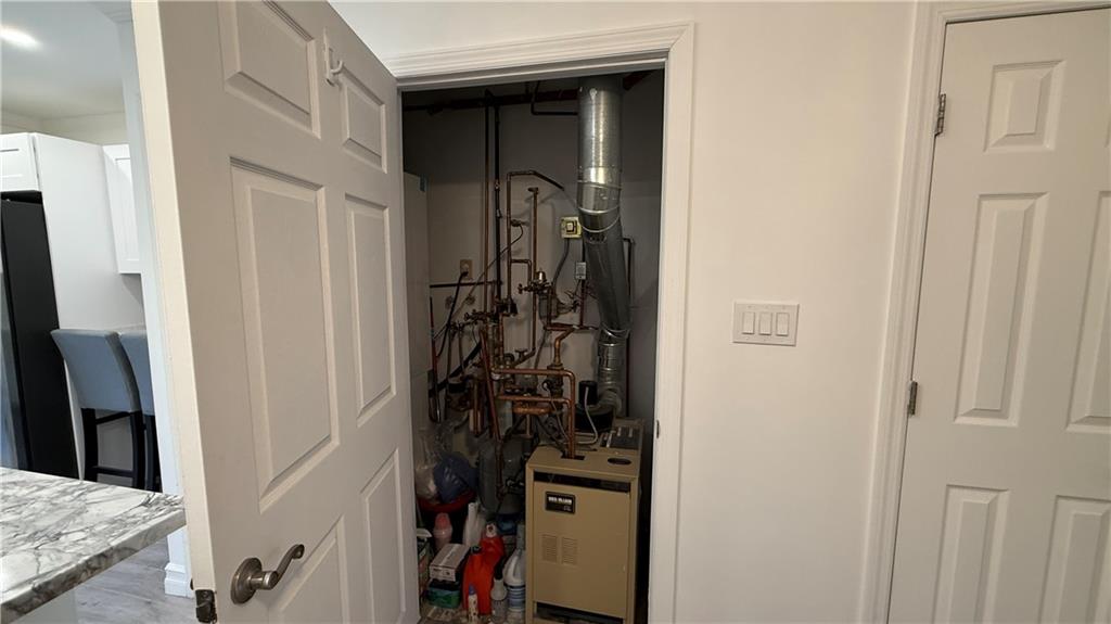 94 North Drive 1, Staten  Island, New York, 10305 image 9