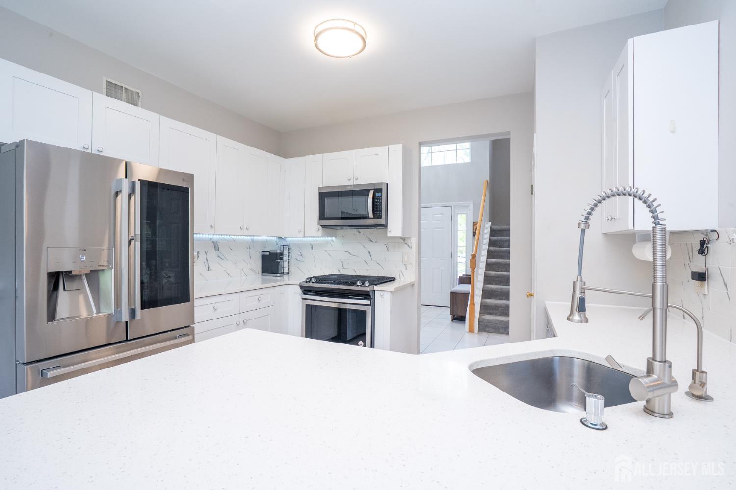 23 Huntley Way, Bridgewater, NJ, 08807 image 22