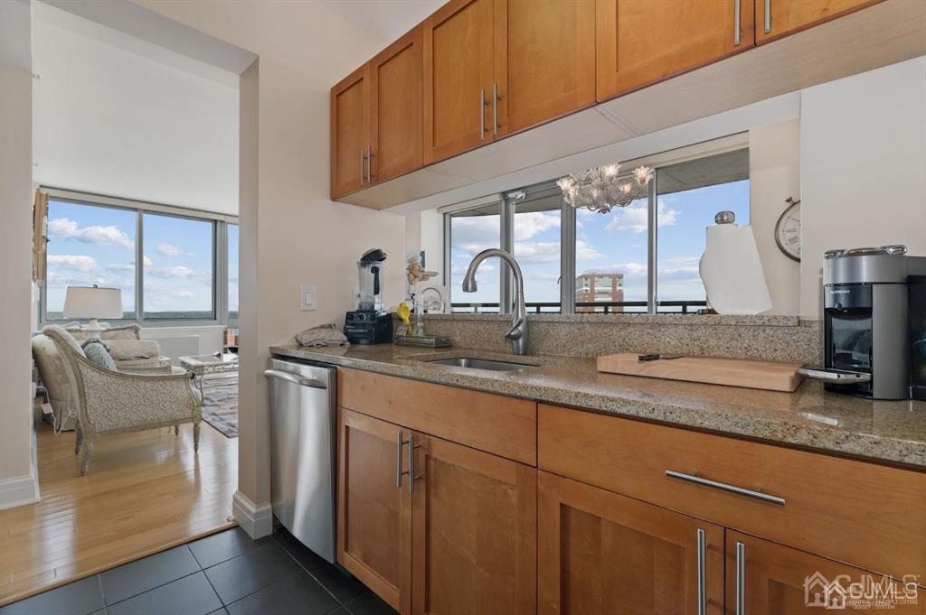 1 Spring Street 2105, New Brunswick, NJ, 08901 image 8