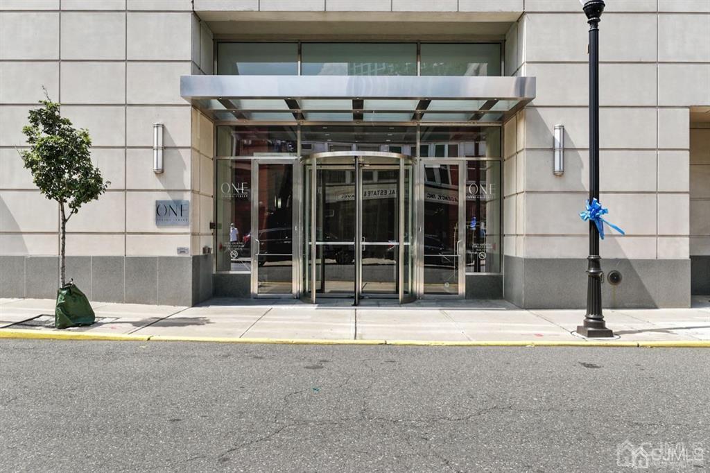 1 Spring Street 2105, New Brunswick, NJ, 08901 image 23