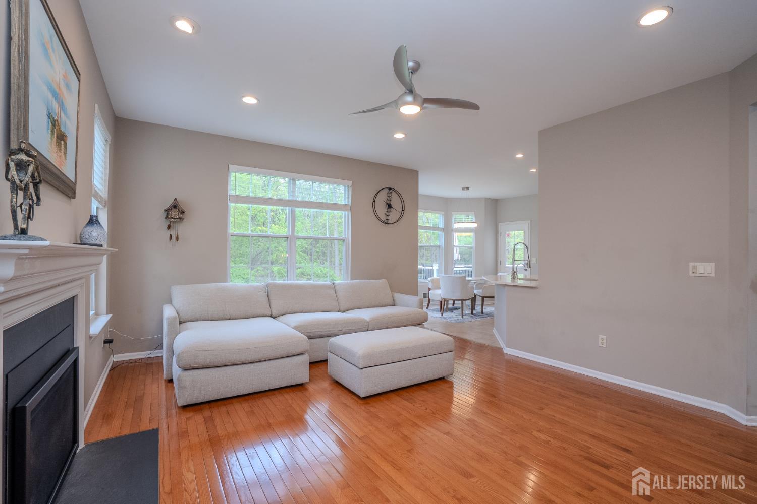 23 Huntley Way, Bridgewater, NJ, 08807 image 28