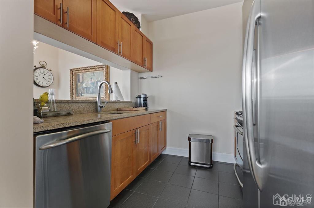 1 Spring Street 2105, New Brunswick, NJ, 08901 image 6
