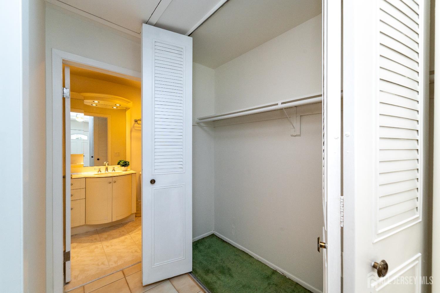 1 Connecticut Court, Old Bridge, NJ, 07747 image 12