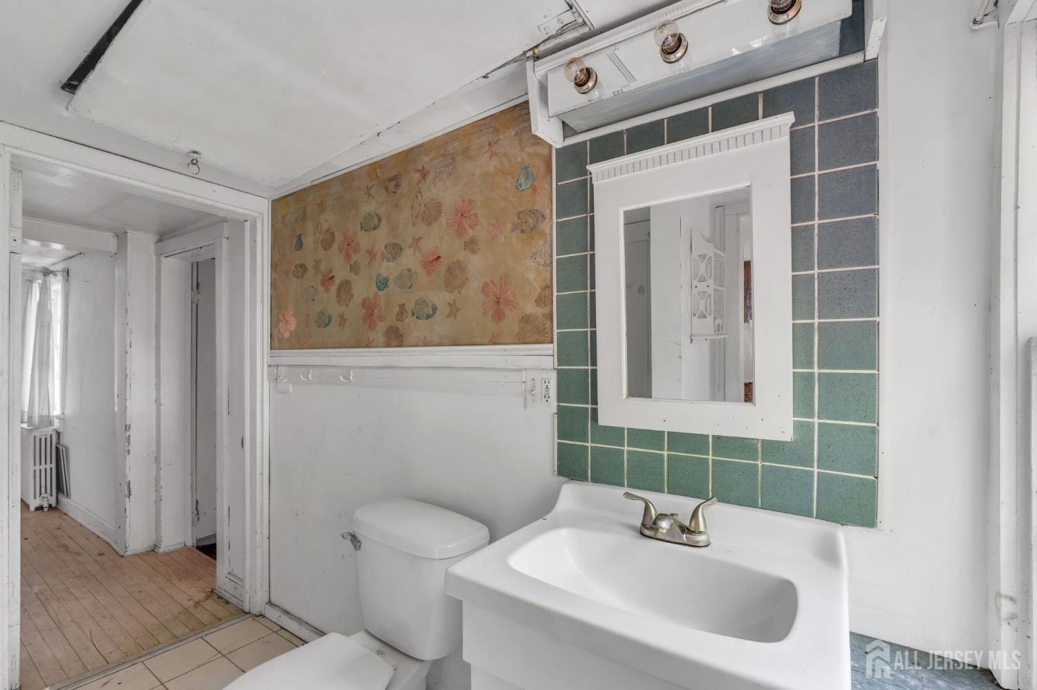8 Church Street, Middletown, NJ, 07748 image 17