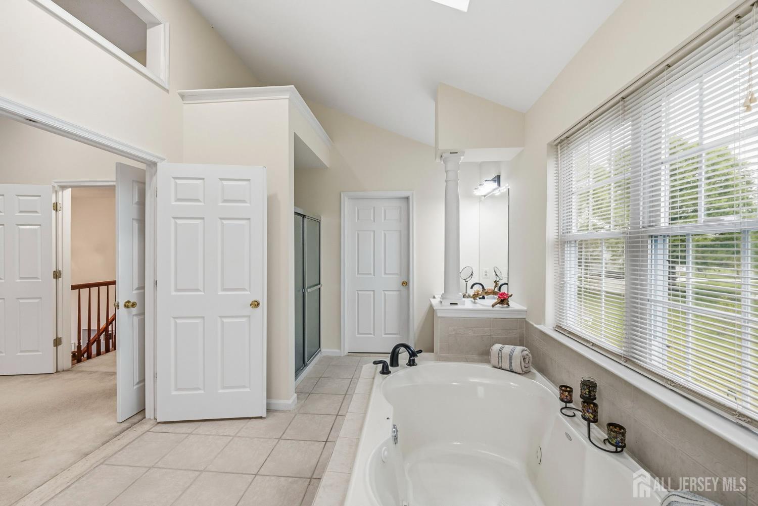 10 Julie Court, Franklin, NJ, 08873 image 30