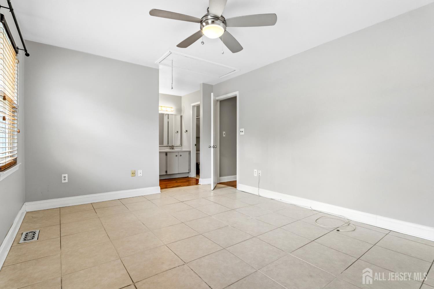 88 Wilshire Court, Old Bridge, NJ, 08857 image 19