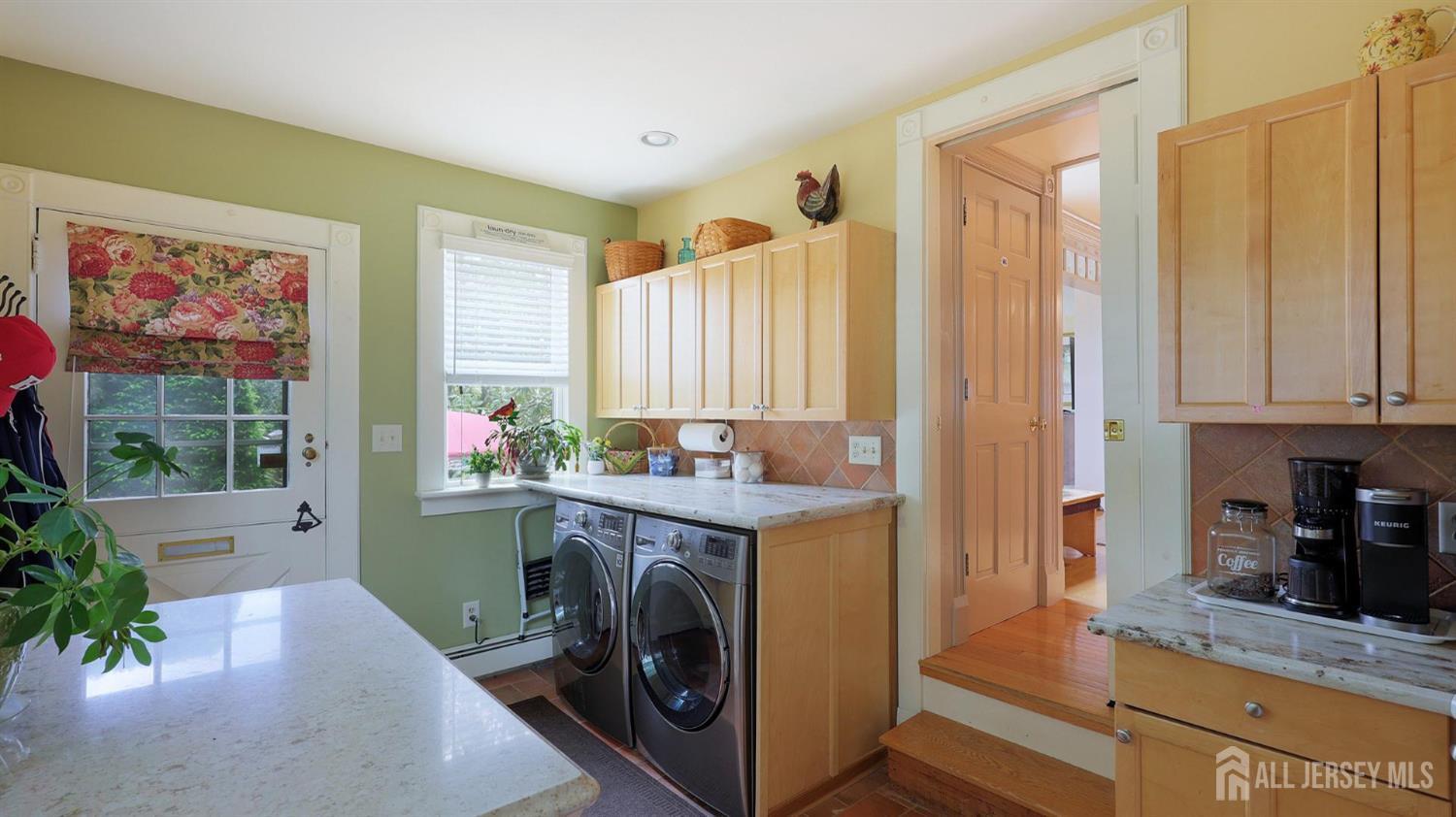 103 S 1st Avenue, Highland Park, NJ, 08904 image 18