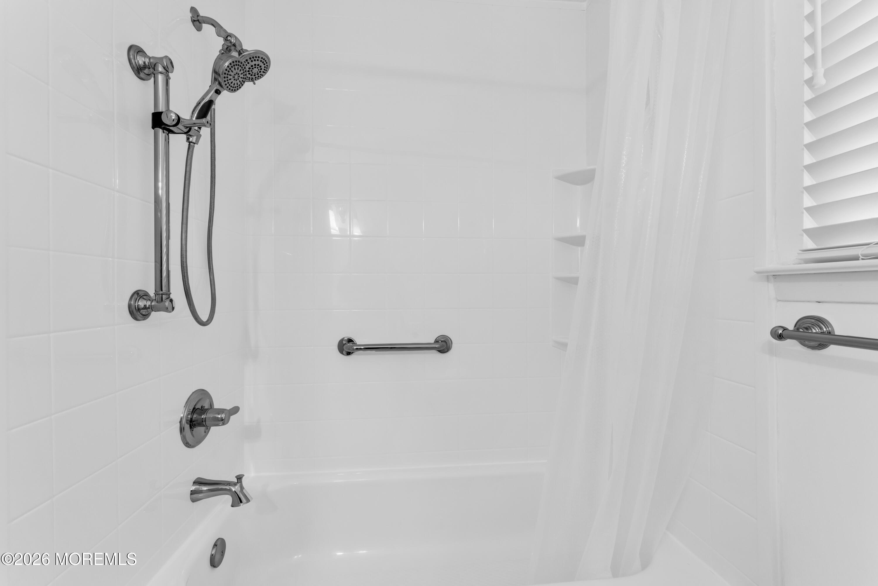 5 Eastport Court, Red Bank, NJ, 07701 image 14
