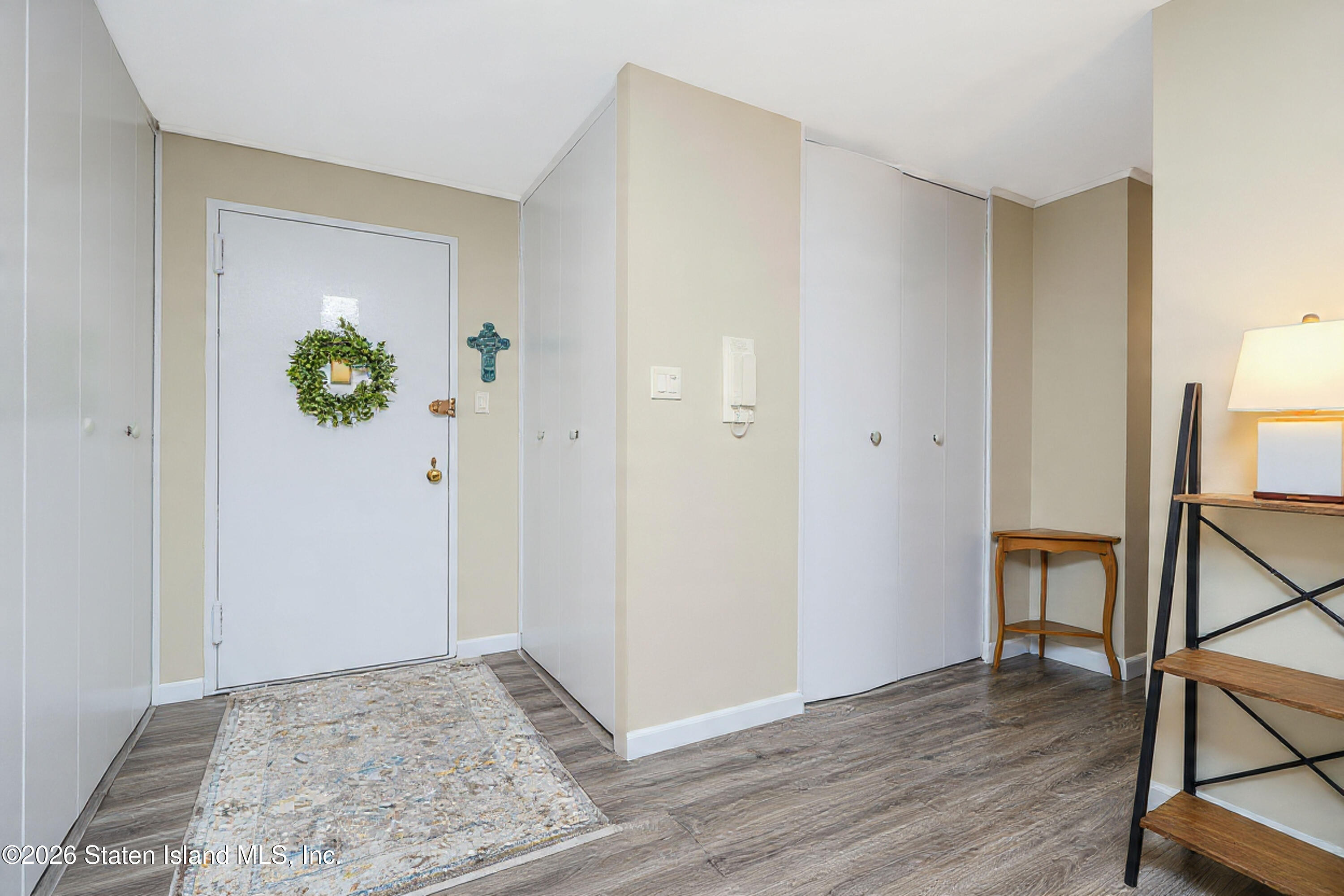 1000 Clove Road 4o, Staten Island, NY, 10301 image 6