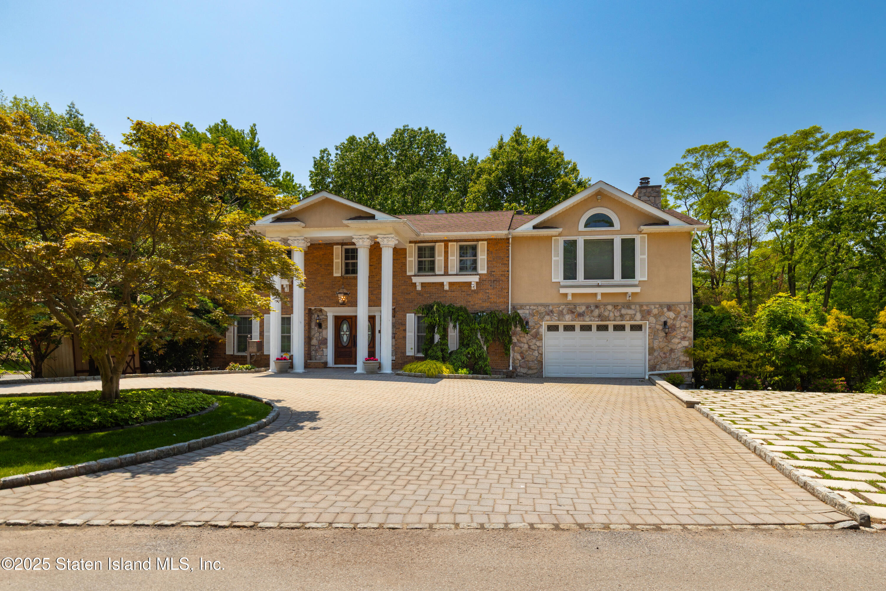 110 Wadsworth Road, Staten Island, NY, 10305