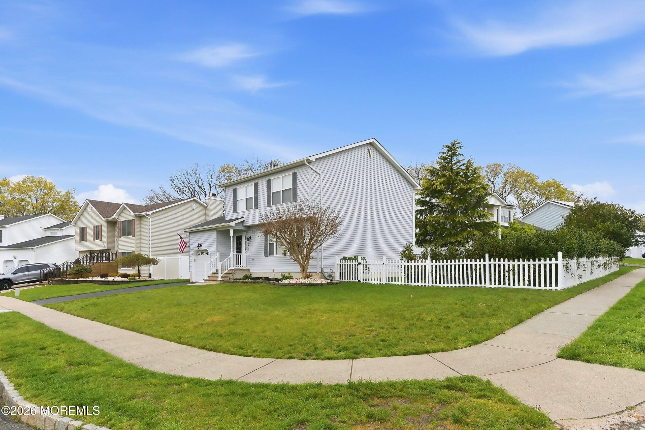 32 Bronia Street Image 3
