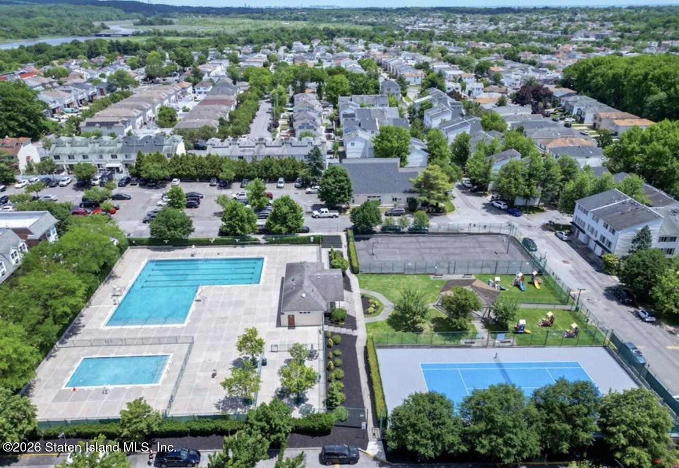 650 Ilyssa Way, Staten Island, NY, 10312 image 26