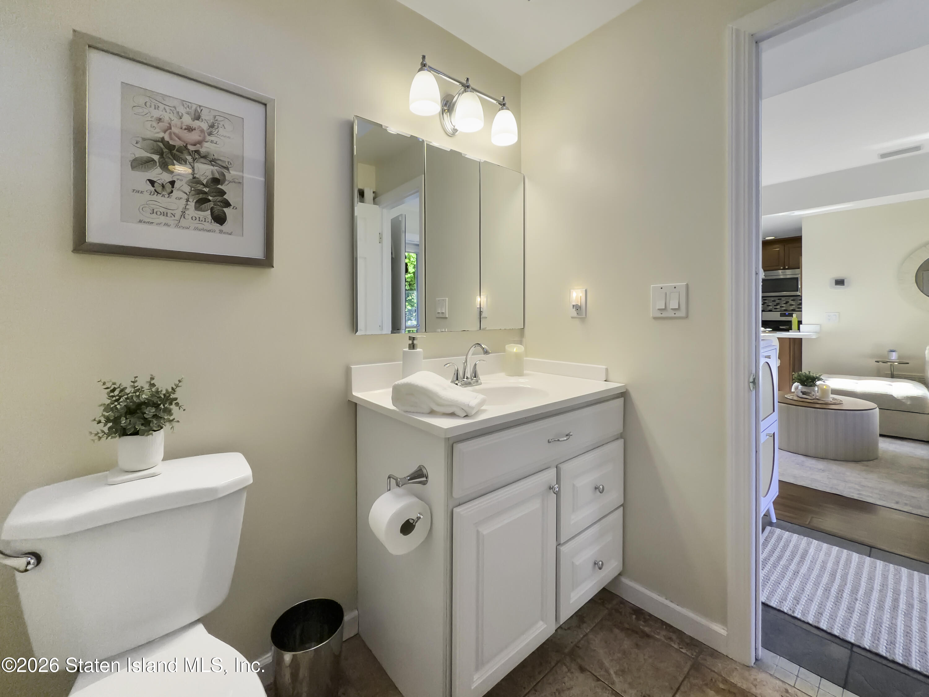 24 Duer Lane, Staten Island, NY, 10301 image 22