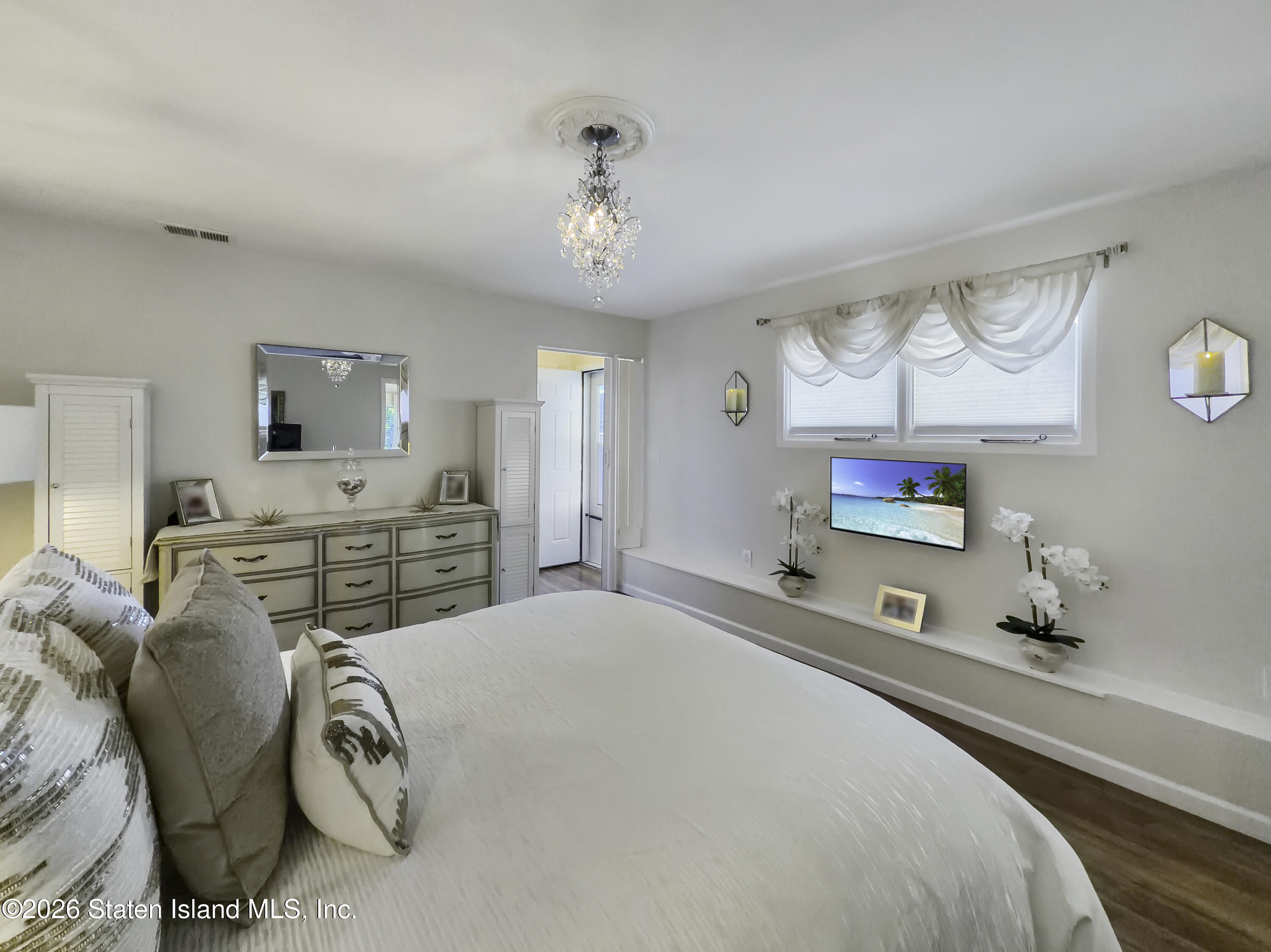 24 Duer Lane, Staten Island, NY, 10301 image 28