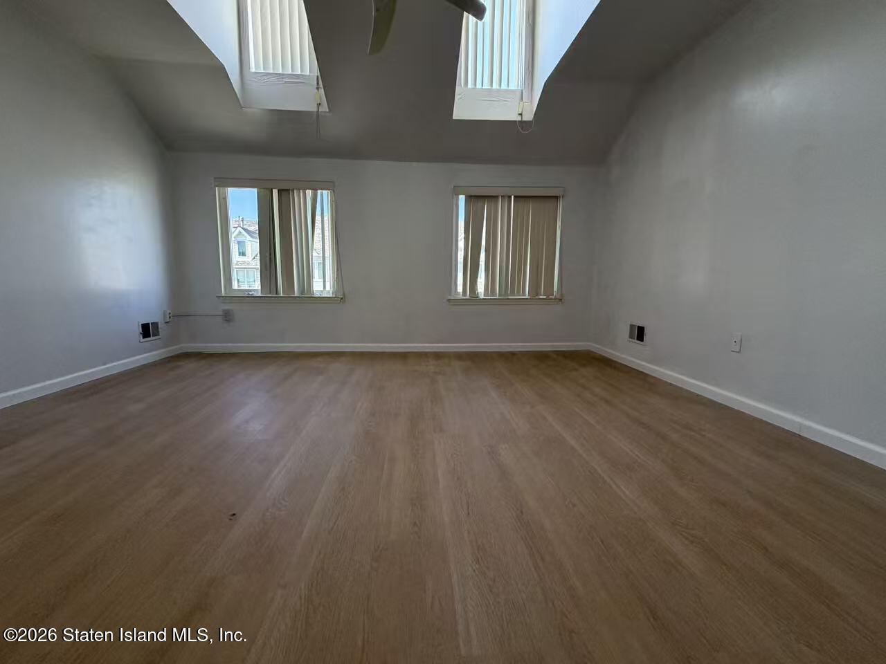 35 Hirsch Lane, Staten Island, NY, 10314 image 11