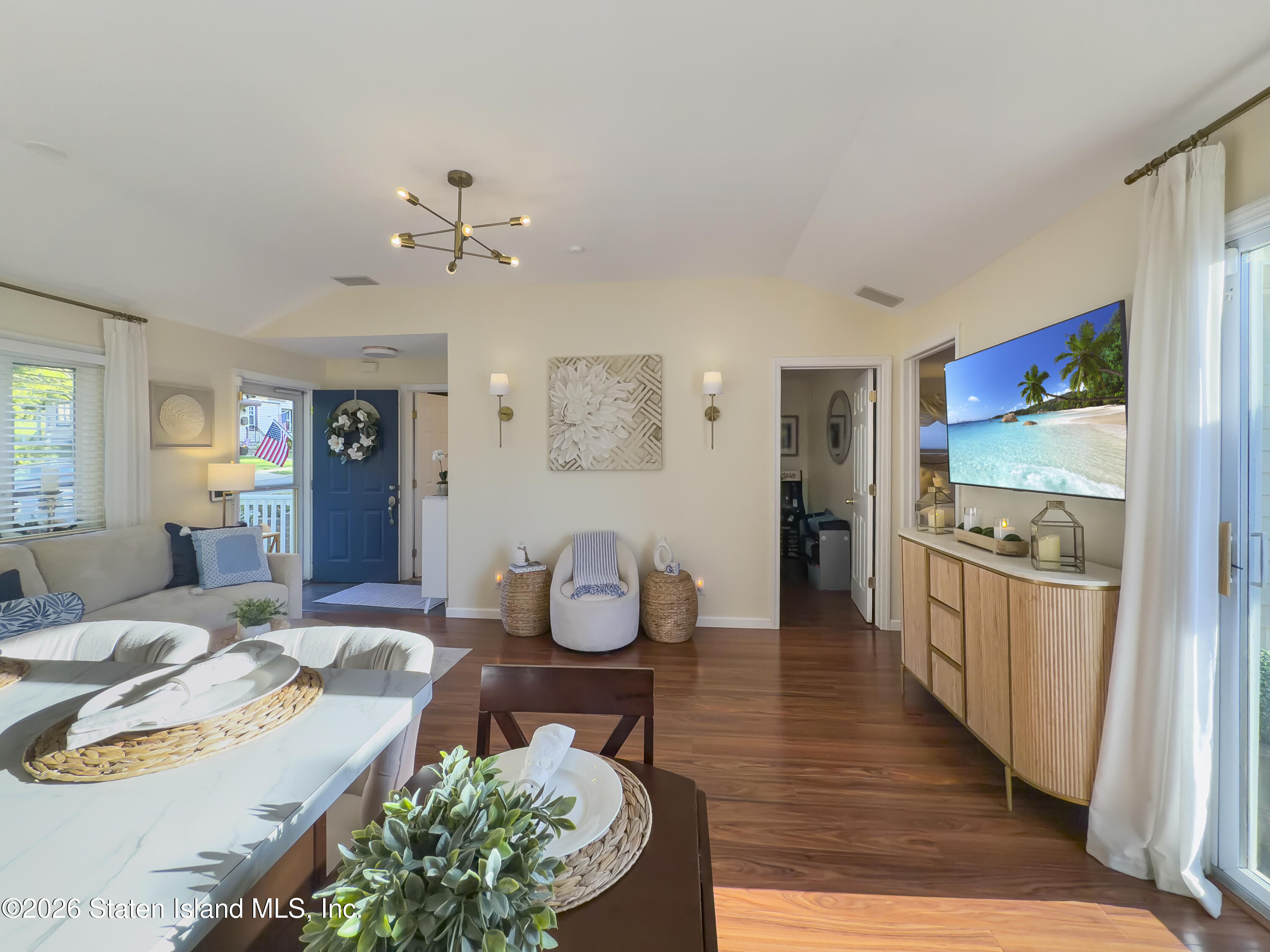 24 Duer Lane, Staten Island, NY, 10301 image 17