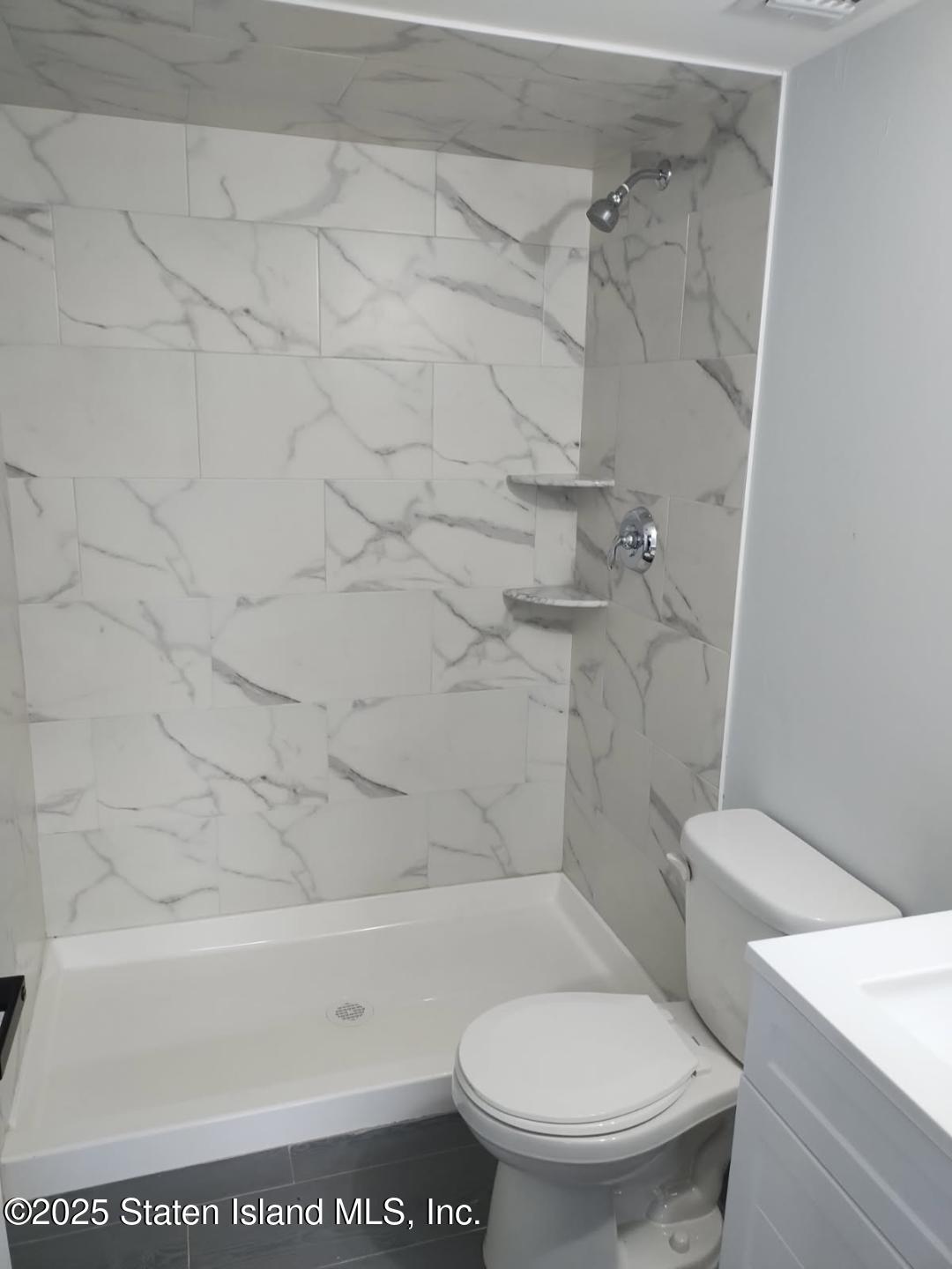 335 Oakland Avenue, Staten Island, NY, 10310 image 22