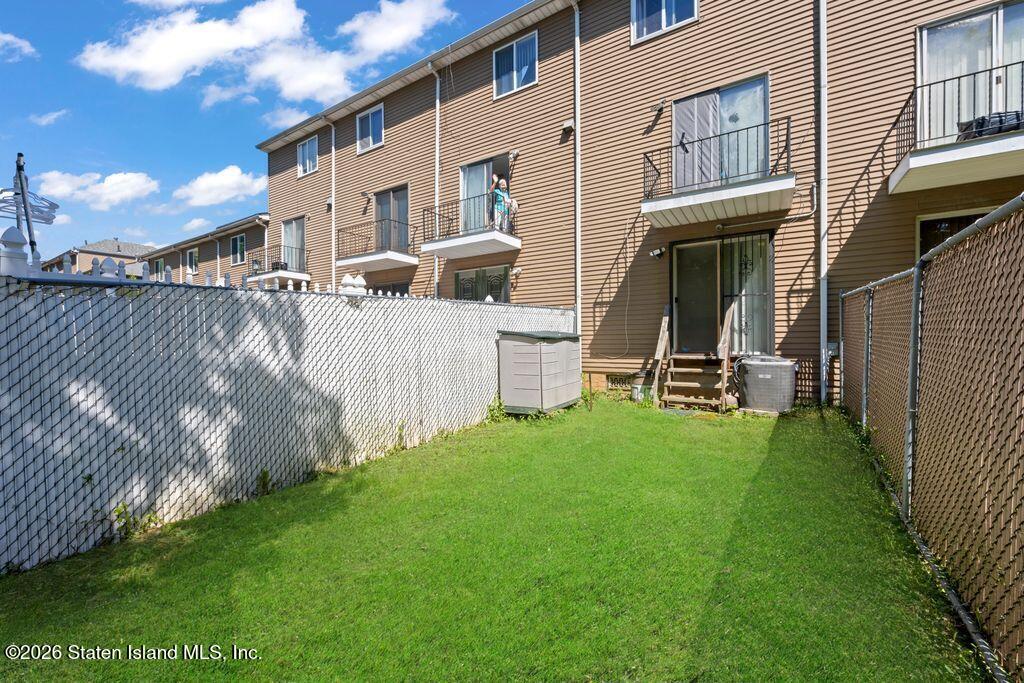 84 Long Pond Lane, Staten Island, NY, 10304 image 26