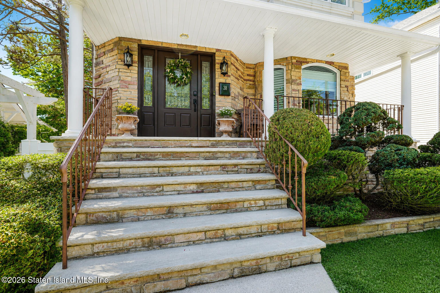 38 Cloverdale Avenue Image 4