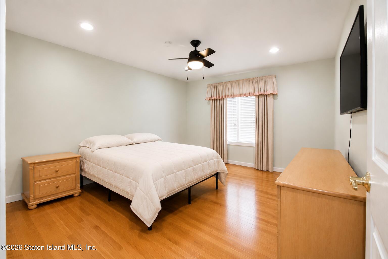58 Michael Loop, Staten Island, NY, 10301 image 21