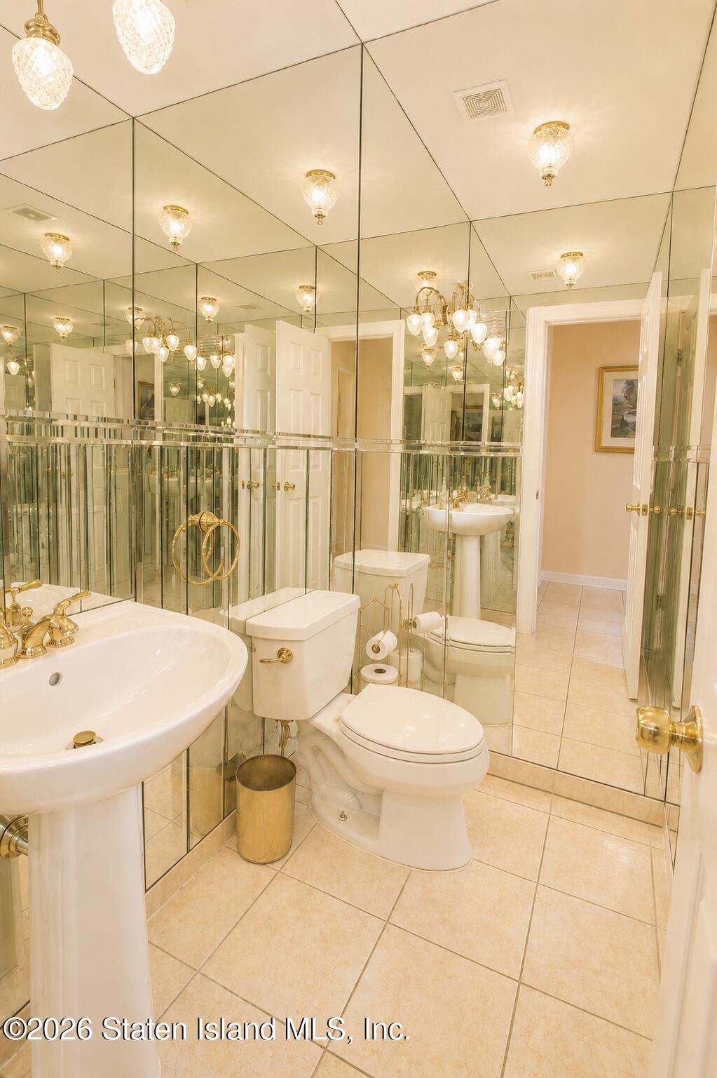 58 Michael Loop, Staten Island, NY, 10301 image 19