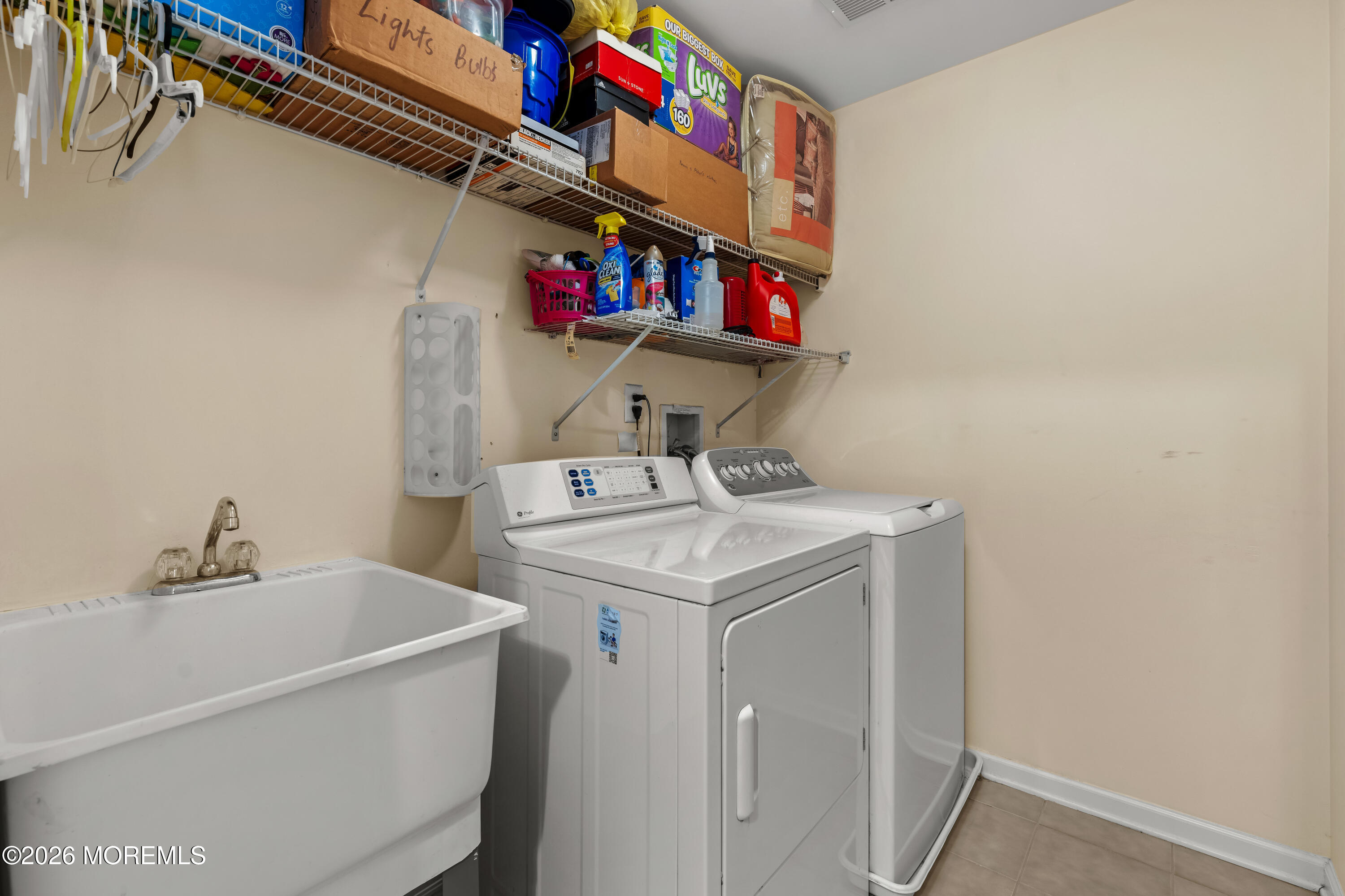 34 Amber Drive, Old Bridge, NJ, 08857 image 38