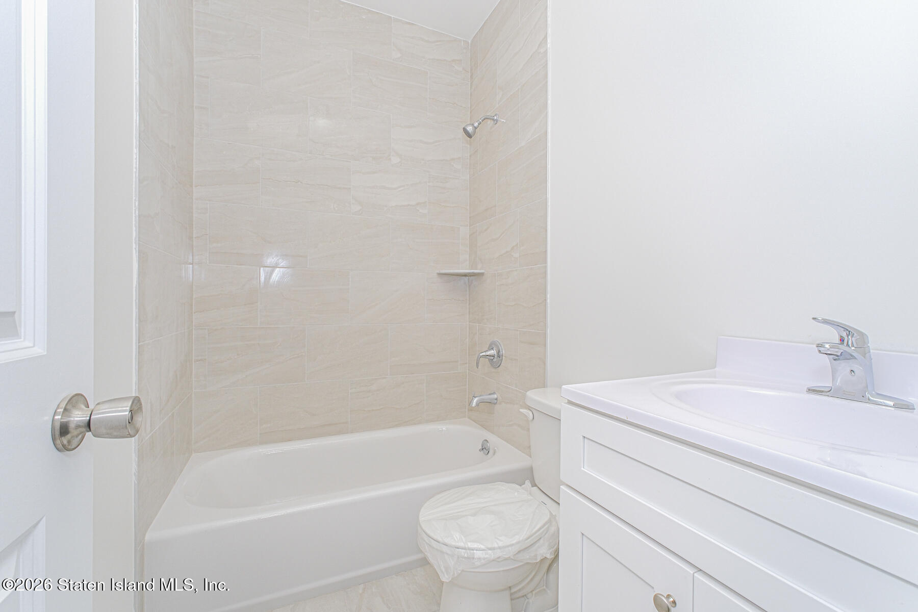 16 Church Avenue, Staten Island, NY, 10314 image 10