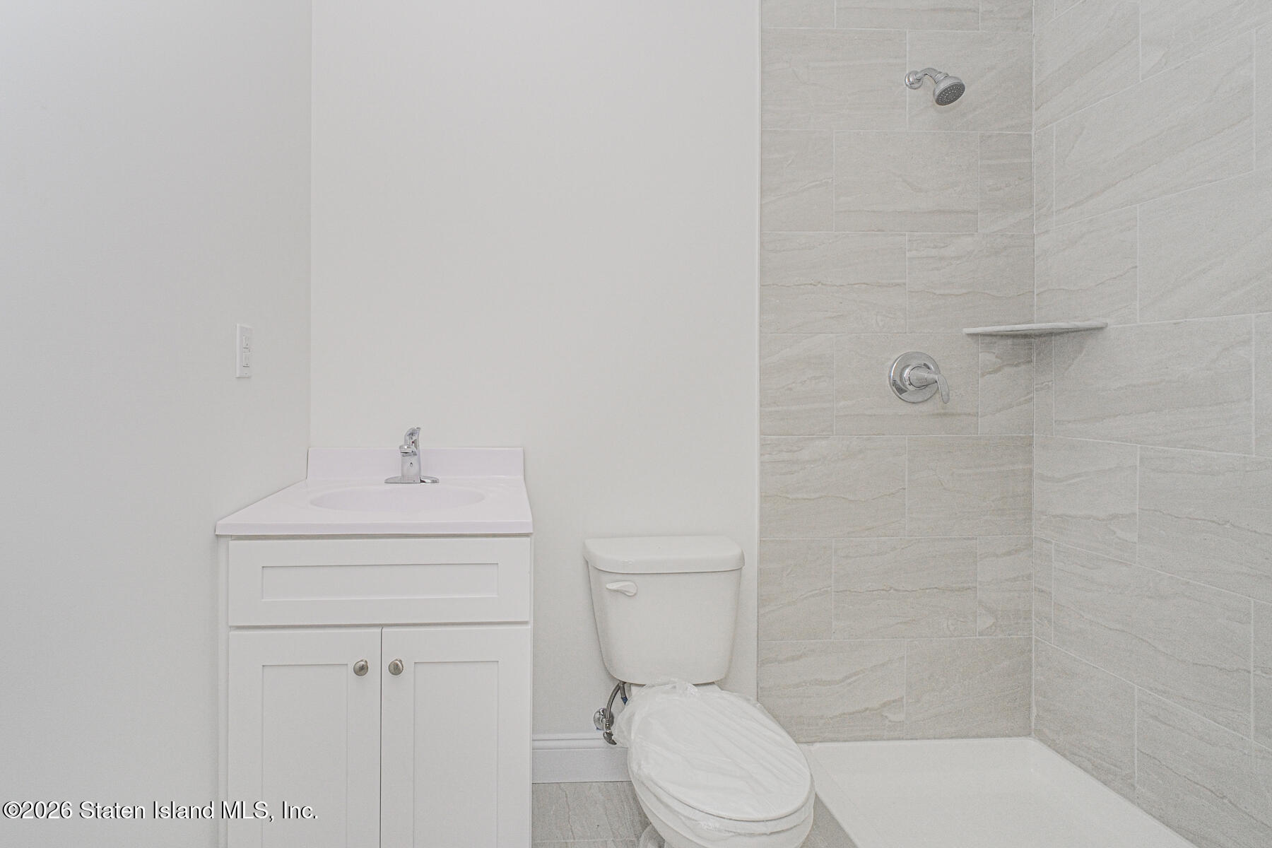 16 Church Avenue, Staten Island, NY, 10314 image 19