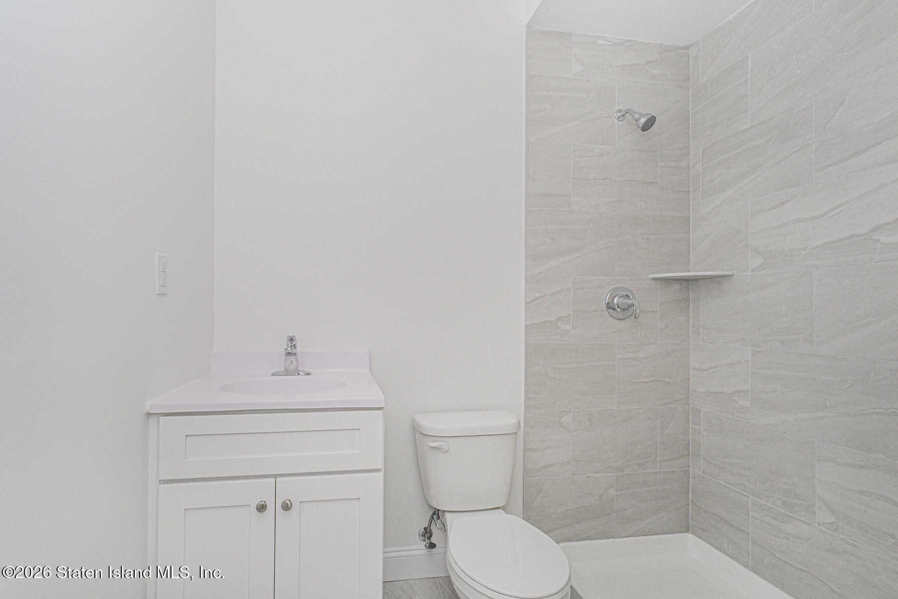 16 Church Avenue, Staten Island, NY, 10314 image 38