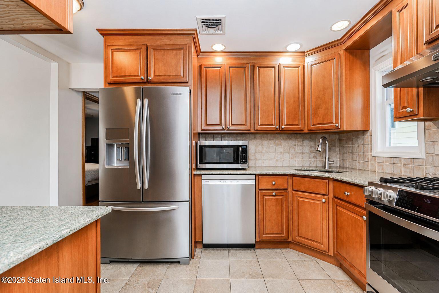 259 Seidman Avenue, Staten Island, NY, 10312 image 12