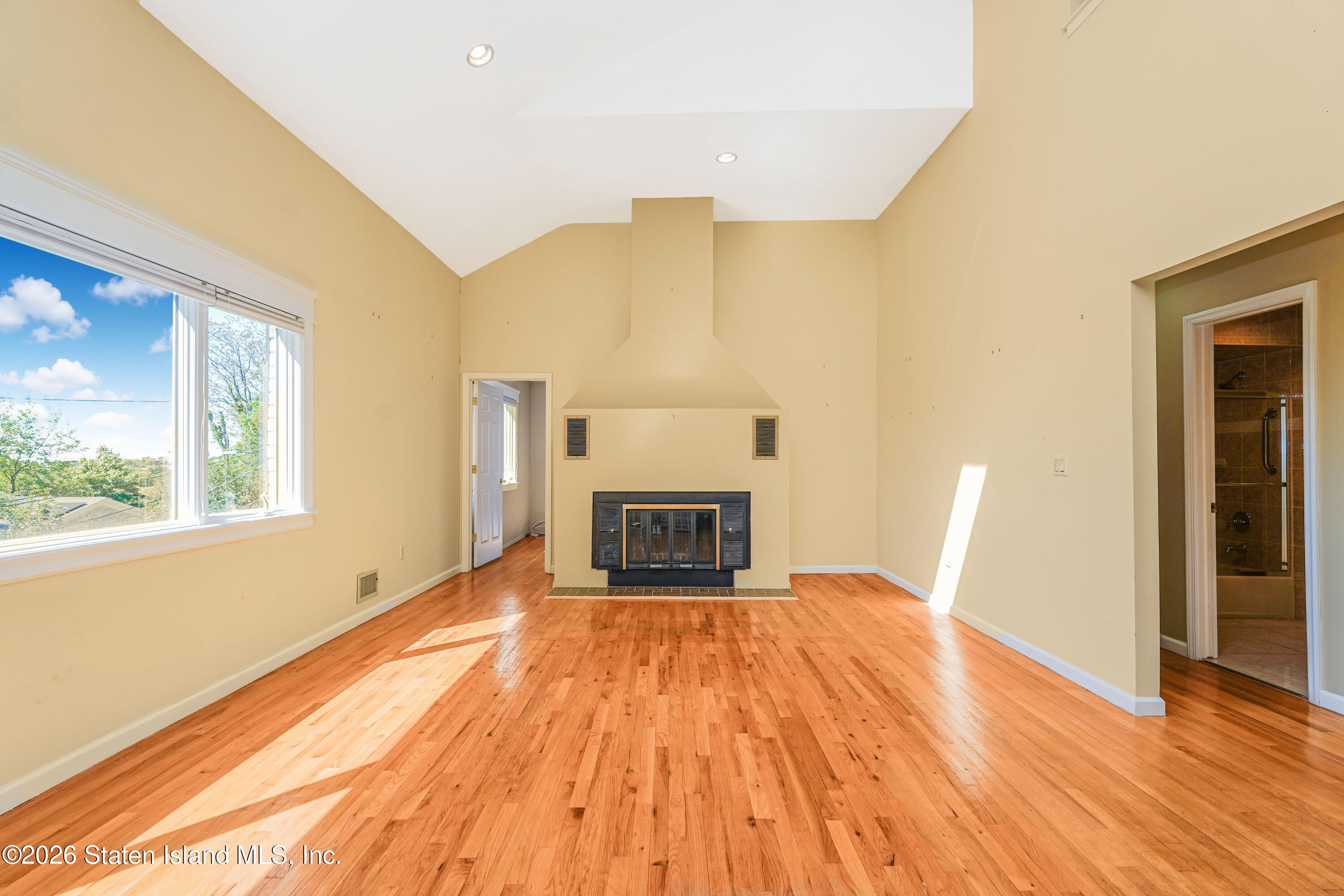 215 Coverly Avenue, Staten Island, NY, 10301 image 8