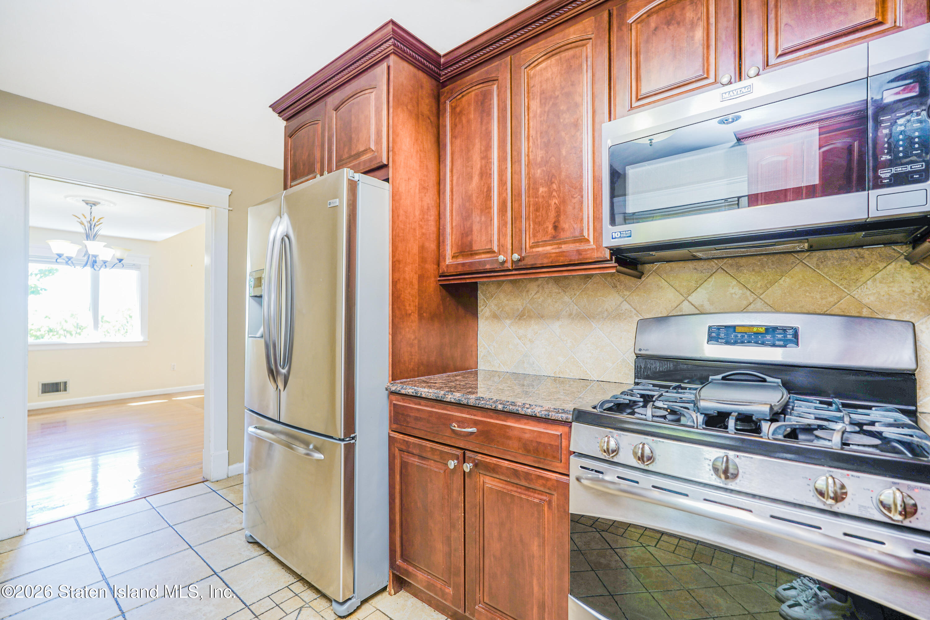 215 Coverly Avenue, Staten Island, NY, 10301 image 11