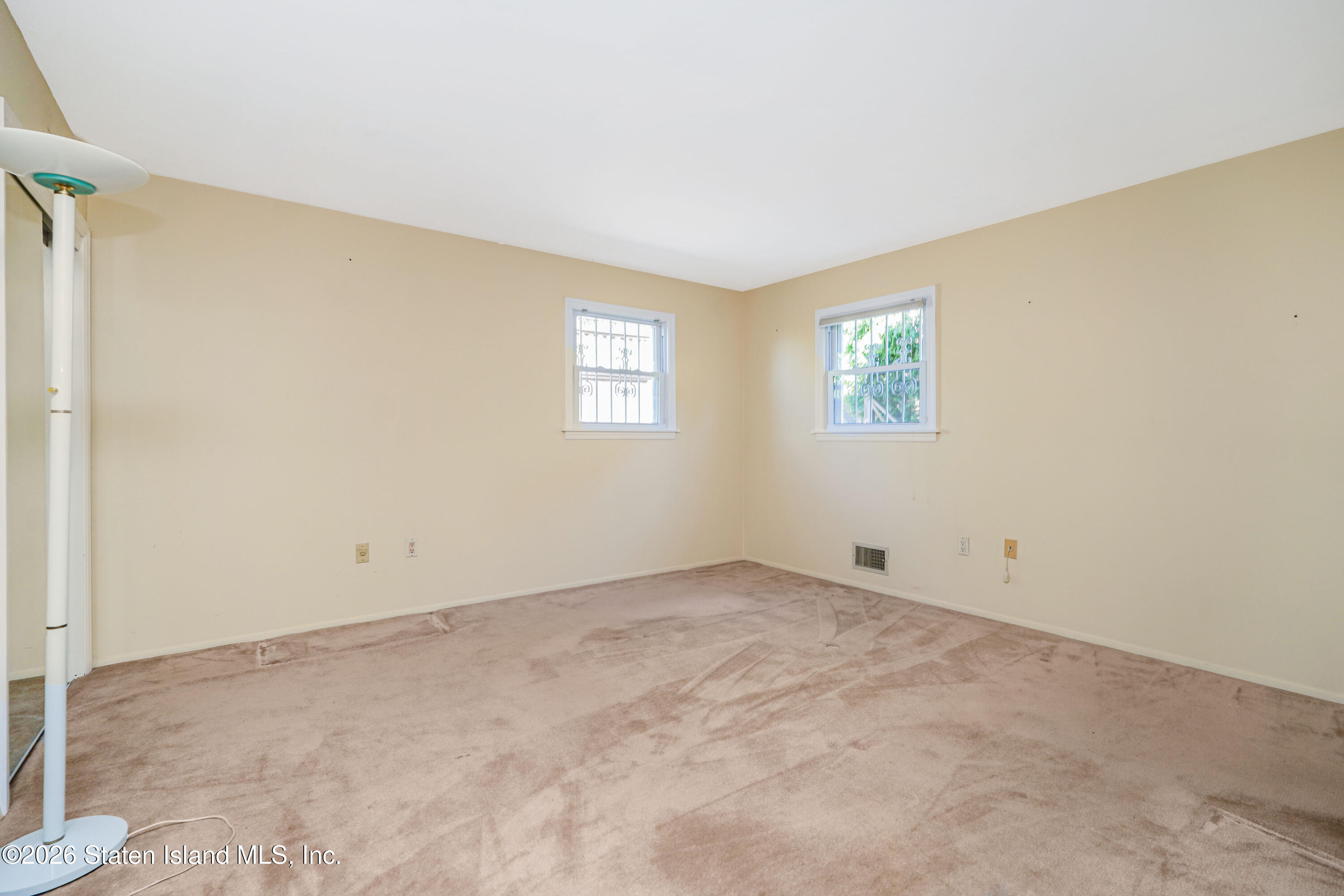 215 Coverly Avenue, Staten Island, NY, 10301 image 21