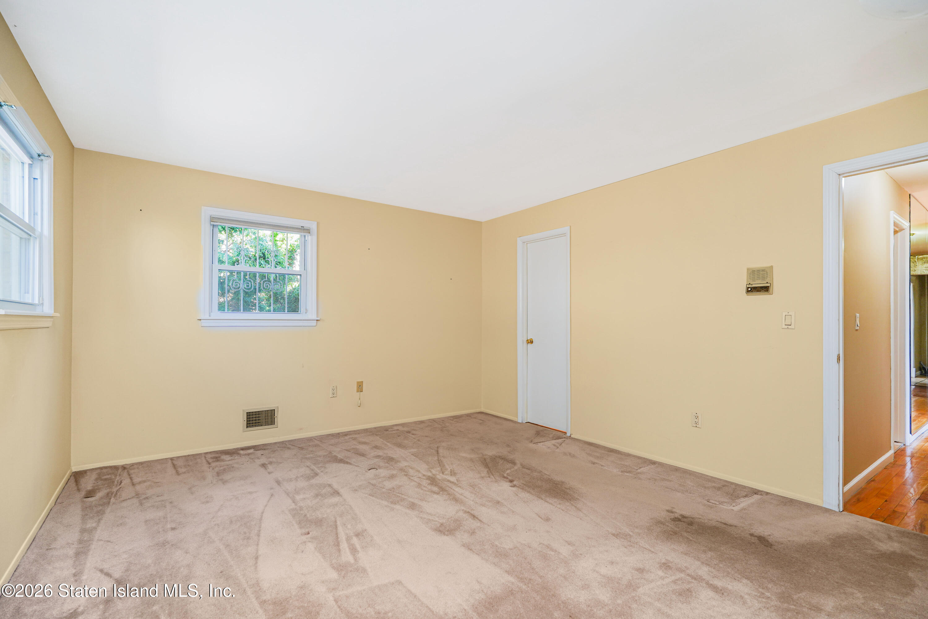 215 Coverly Avenue, Staten Island, NY, 10301 image 20