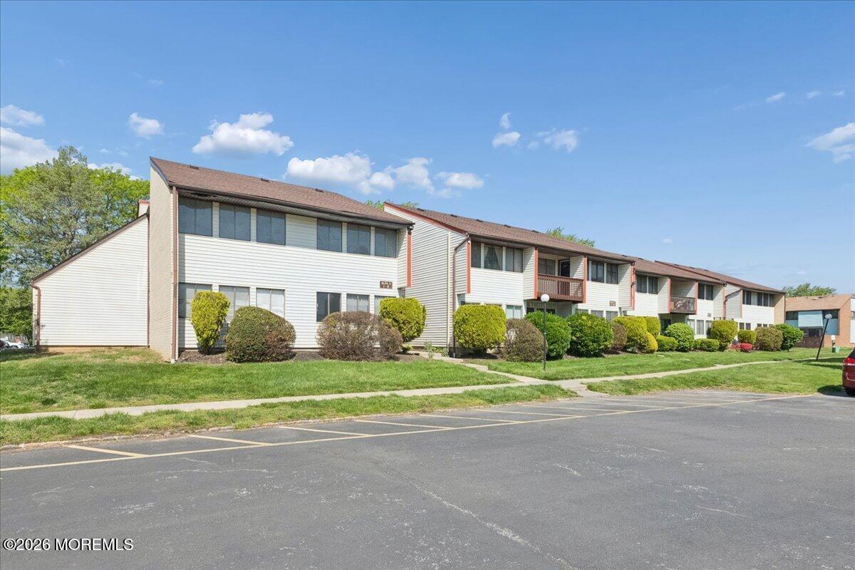 C10 Avon Drive Image 1