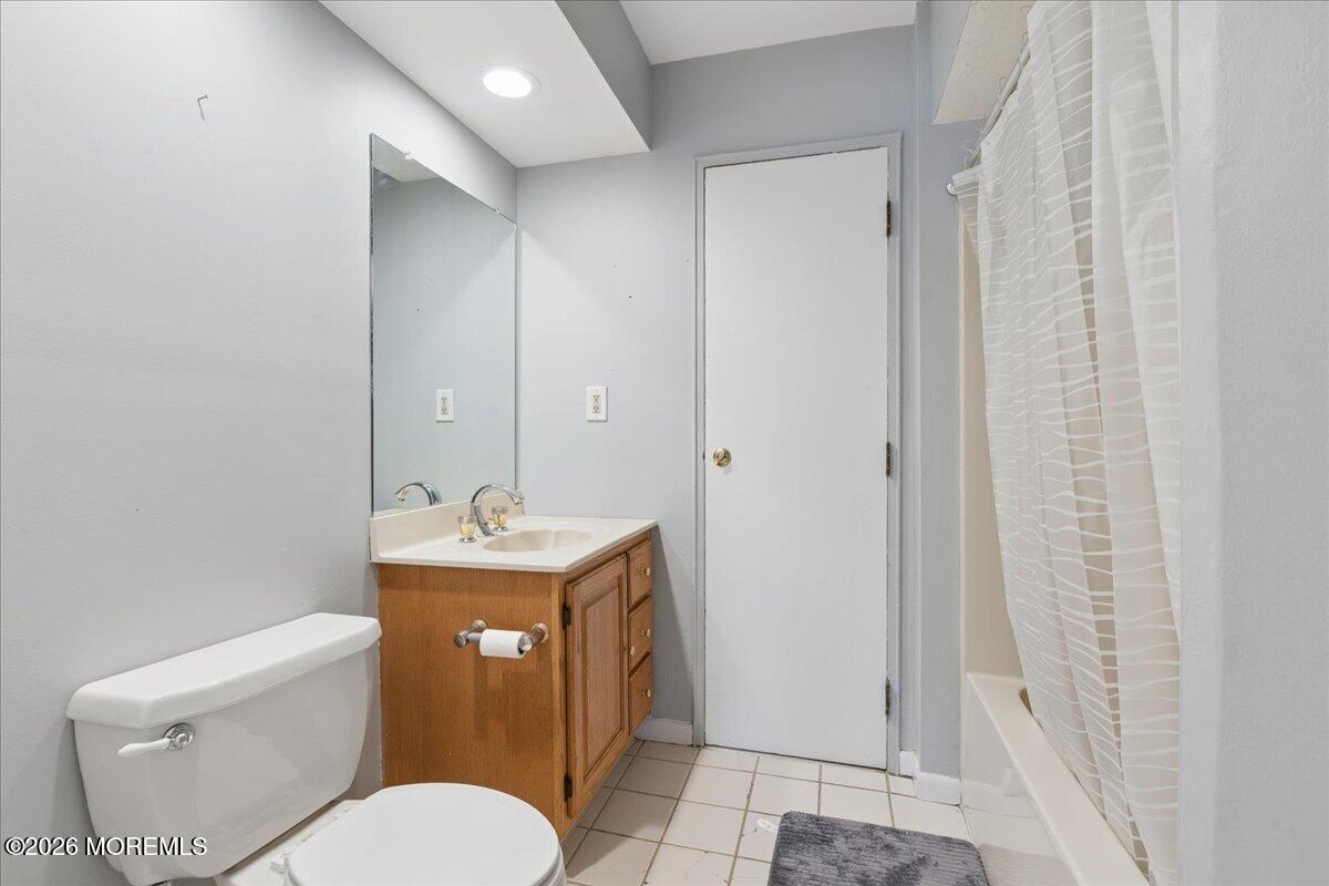 C10 Avon Drive, East Windsor, NJ, 08520 image 11