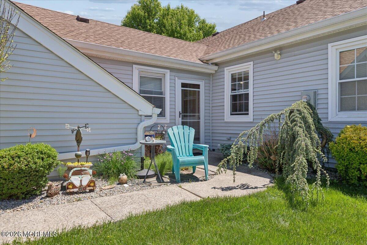 137 Halden Strasse C, Freehold, NJ, 07728 image 17