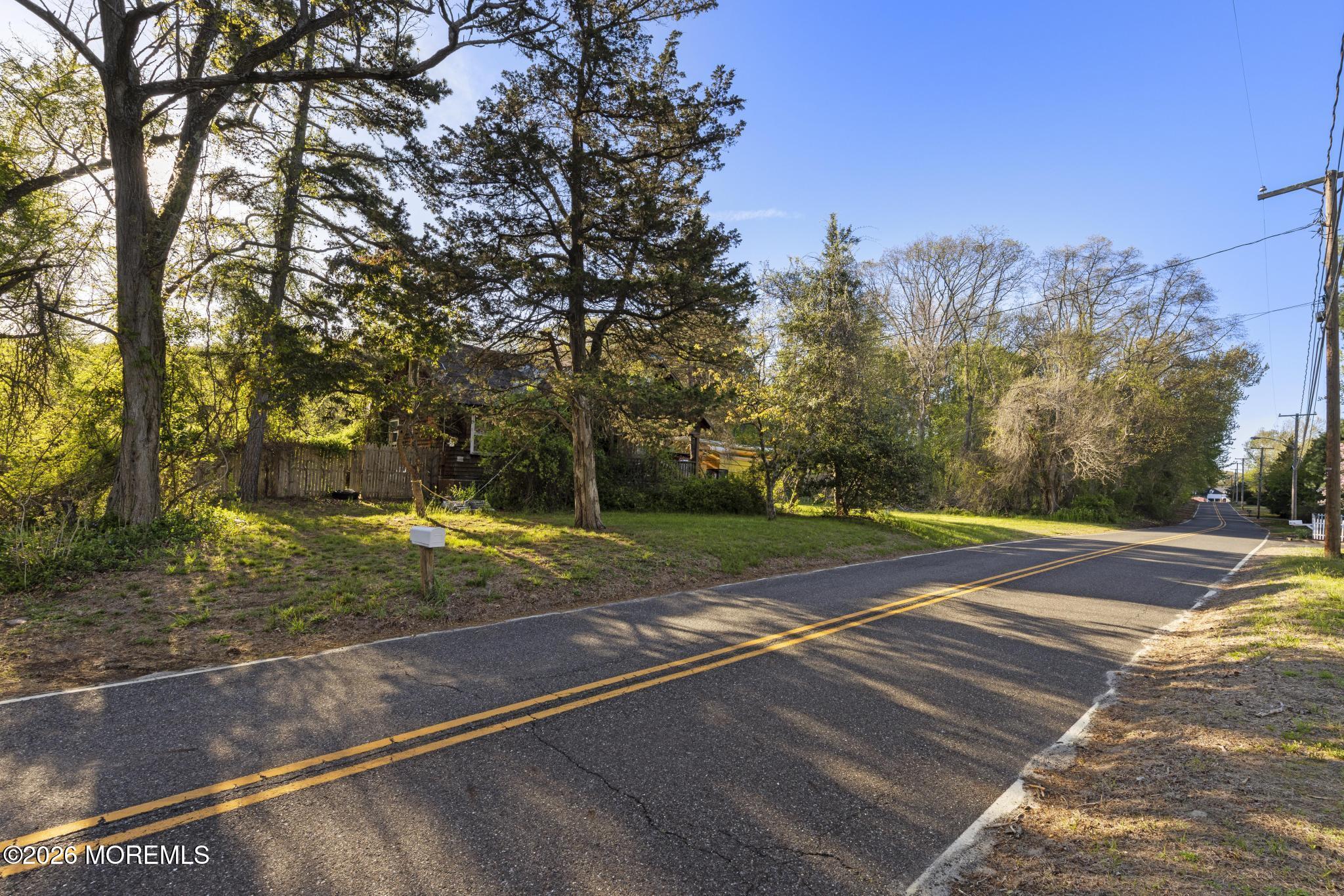 46 Richard Road, Farmingdale, NJ, 07727 image 10