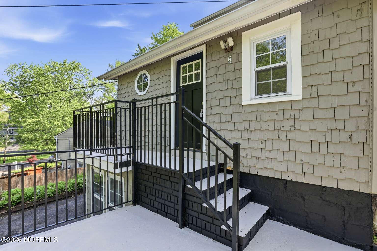 8 Summit Road Image 4