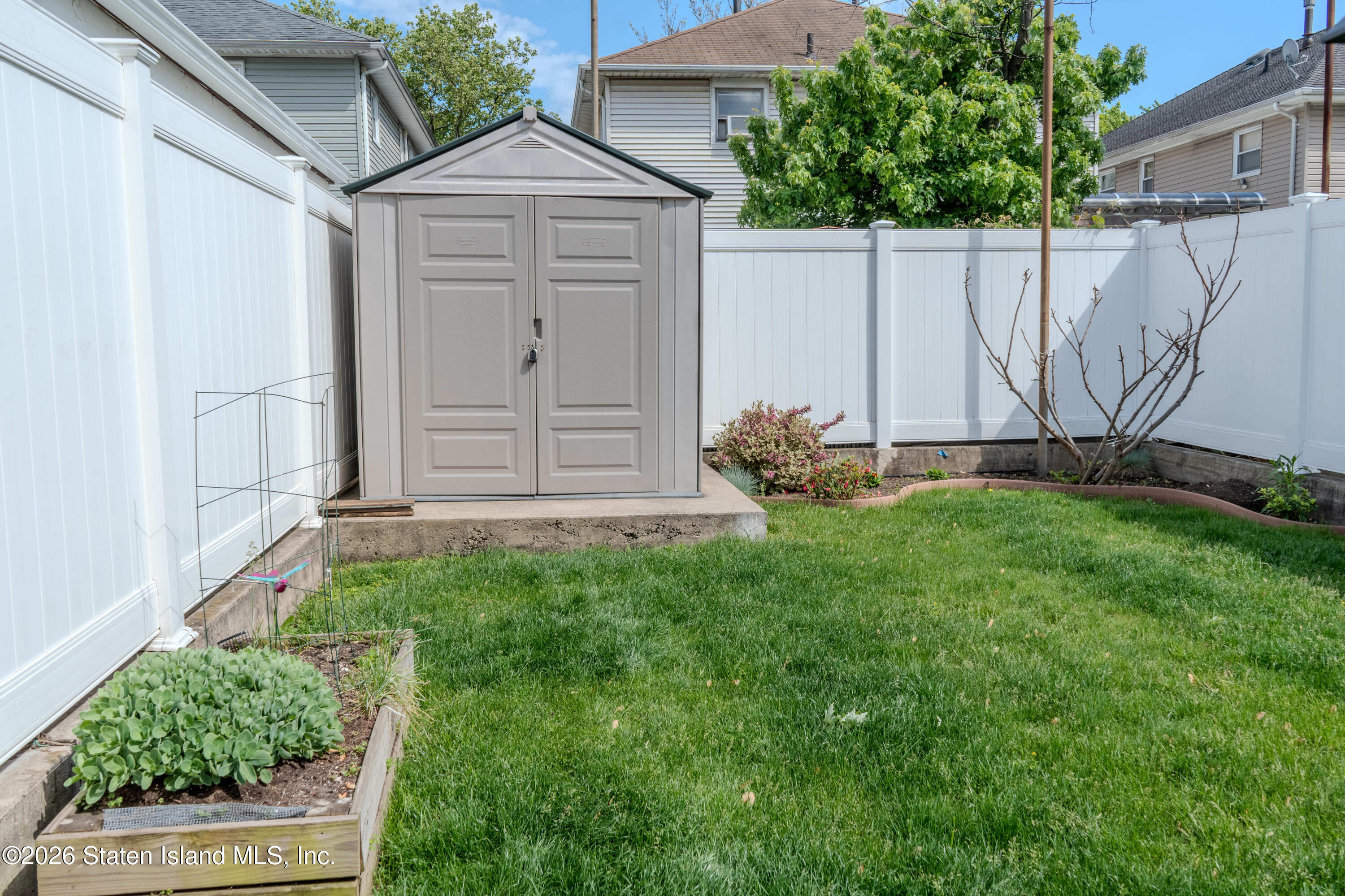 579 Britton Avenue, Staten Island, NY, 10304 image 22