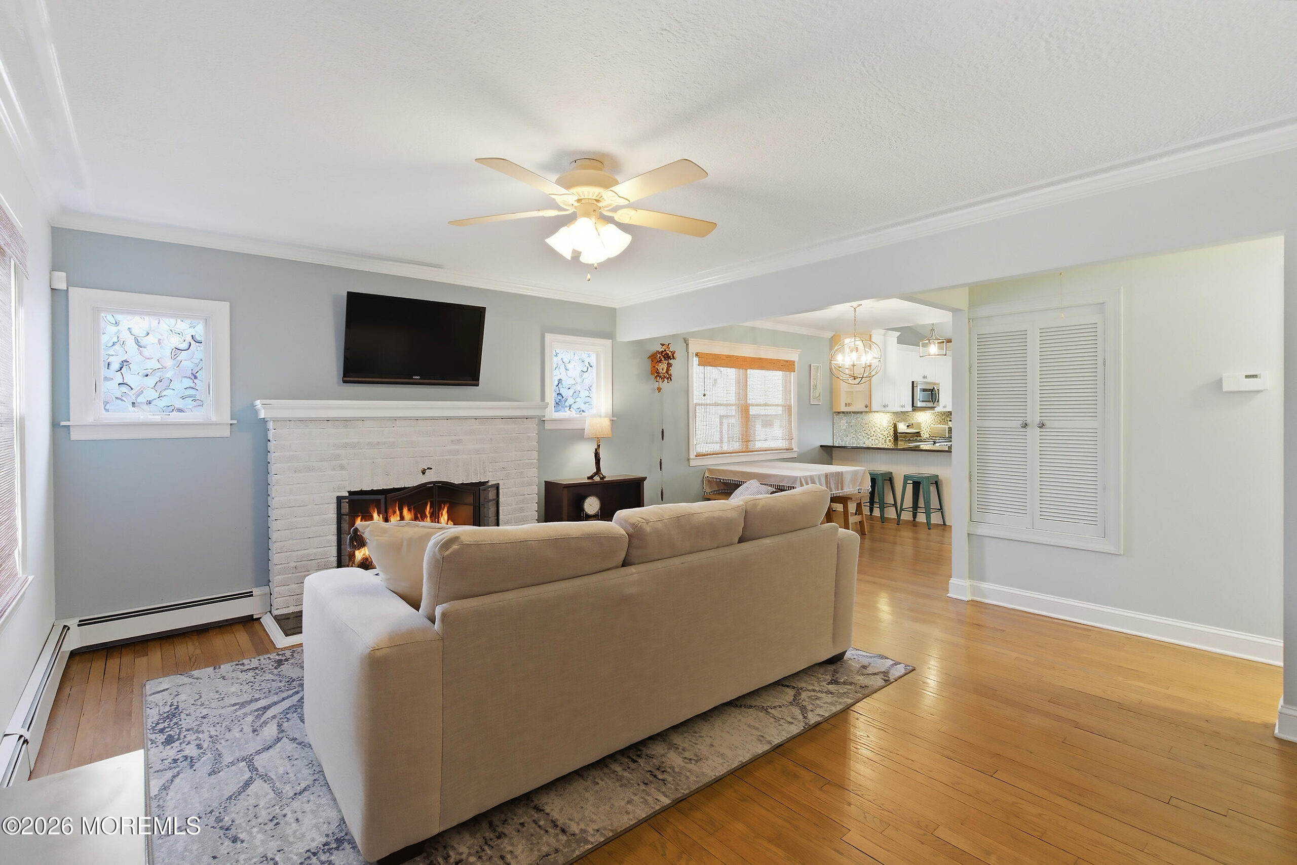 2228 Rogers Road Image 3