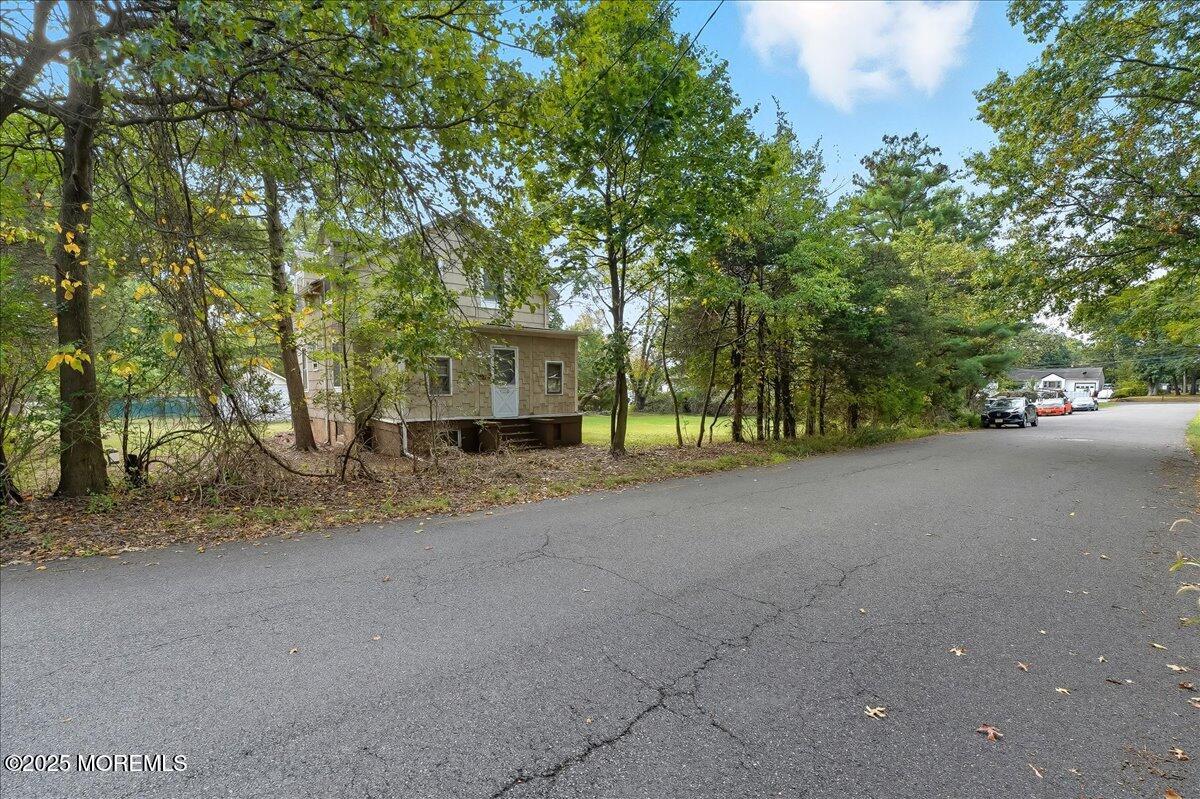 225 Irvington Avenue Image 2