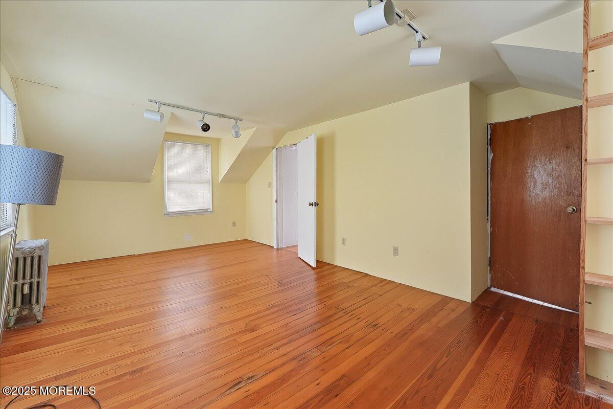 225 Irvington Avenue, Franklin Twp, NJ, 08873 image 17