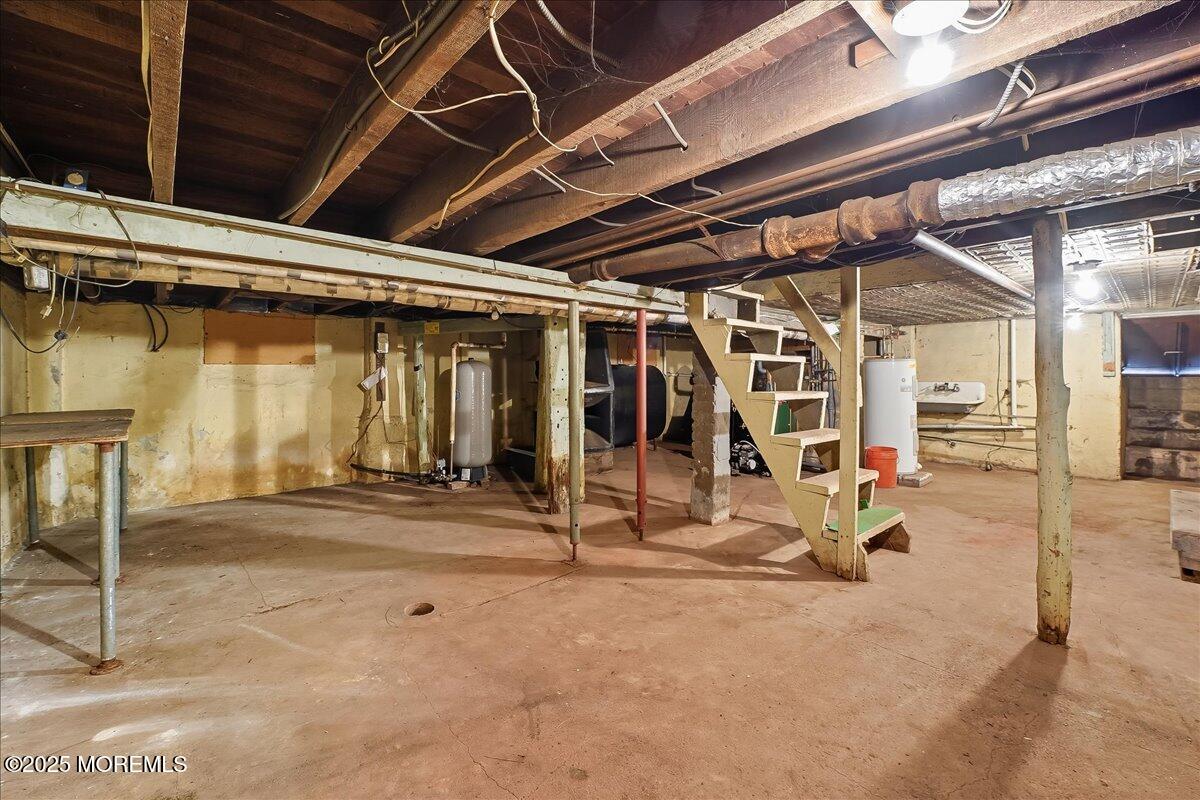 225 Irvington Avenue, Franklin Twp, NJ, 08873 image 24