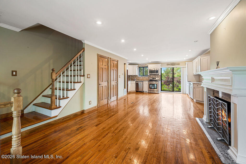 340 Hillbrook Drive, Staten Island, NY, 10305 image 10